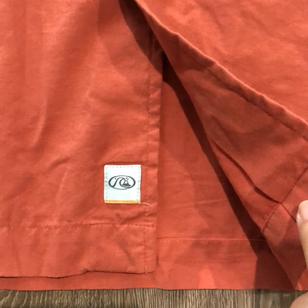 QUICKSILVER EDITION Tropical Short Sleeve Button Down - Picture 4 of 10